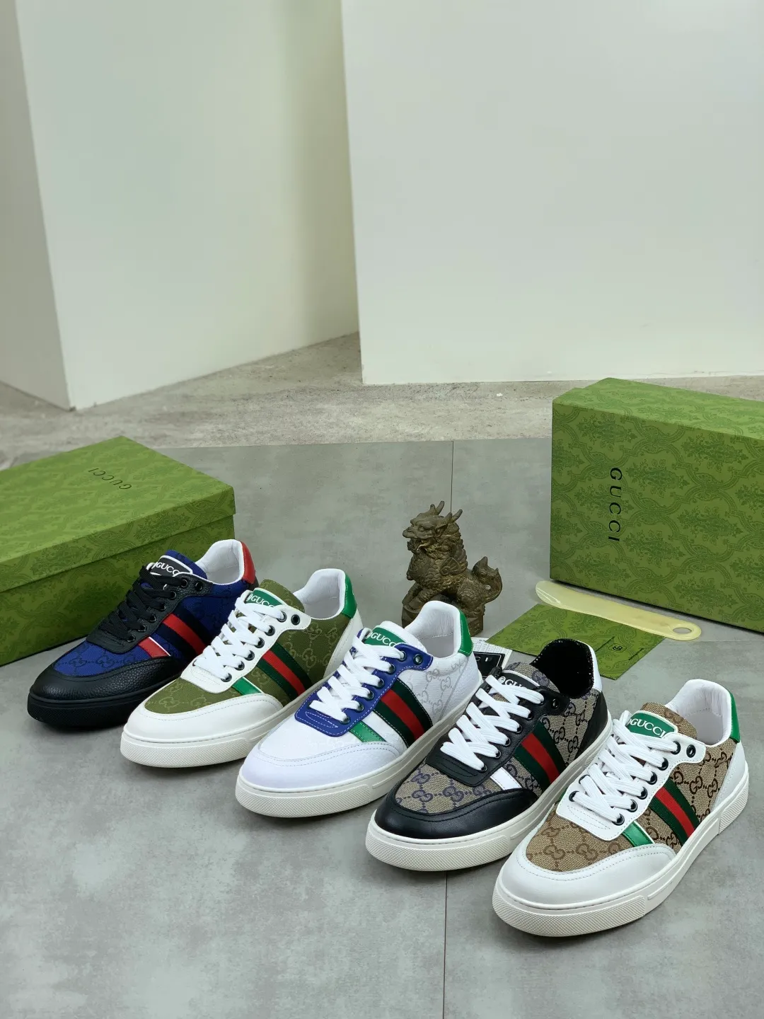 Men's men's shoes 💰P420💰【New style】(GUCCI) official website's latest 🎁🎁casual and fashionable men's shoes👟, hot style 💥 style is simple and elegant, exclusive for trendy men. Unique official website's latest brand double G element Elements 👑 Original Gucci decoration, fashionable and generous, original calfskin fabric ✅ Fully imported first-layer pigskin lining, official website designated wear-resistant, lightweight original rubber casual outsole, classic model taken in real life 🎬39-44 5️⃣ colors available